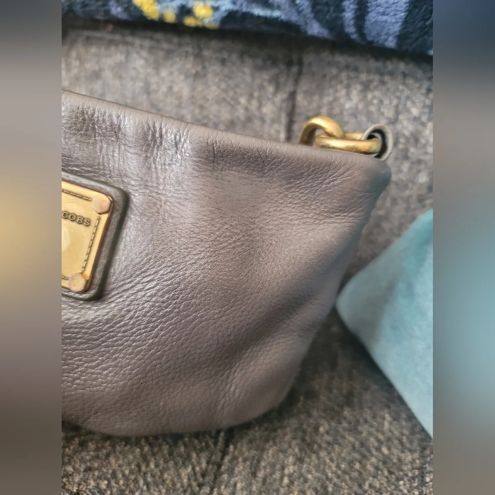 Marc By Marc Jacobs Gray Leather Crossbody Bag